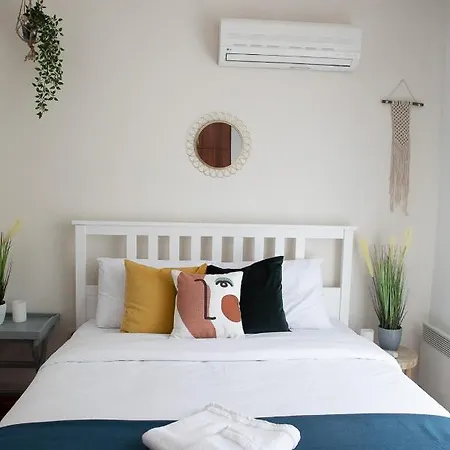 Amazing & Cozy Town House With Pool *